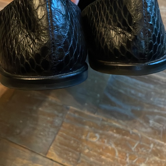 Vince Mason Snakeskin Embossed Leather Slip On Loafers🖤 - Picture 11 of 14